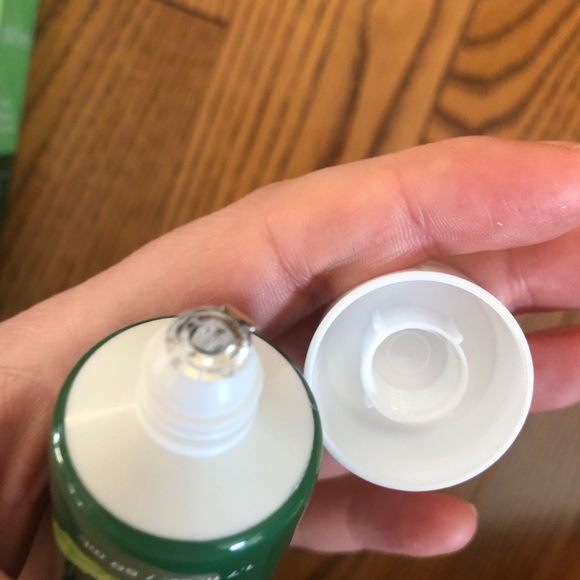 Purlisse KALE + VITAMIN K EXFOLIATOR 50ml - Picture 6 of 6